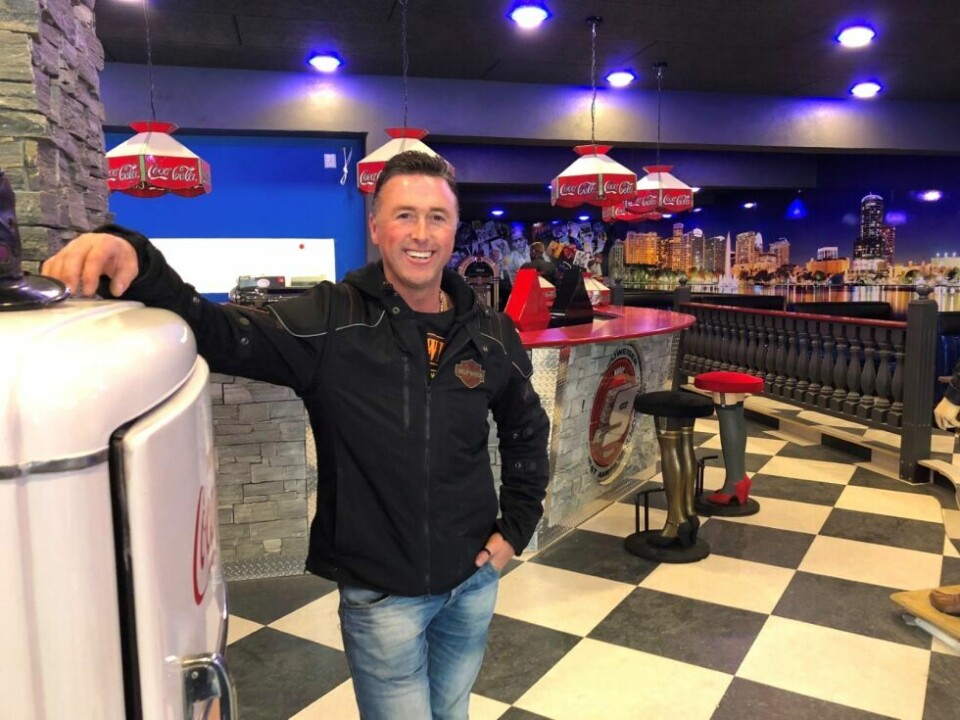 FEST? Det kan bli til at det blir en ekstra markering inne hos Tommy Pedersen på Orlando under motorshowet. FEST? Det kan bli til at det blir en ekstra markering inne hos Tommy Pedersen på Orlando under motorshowet.