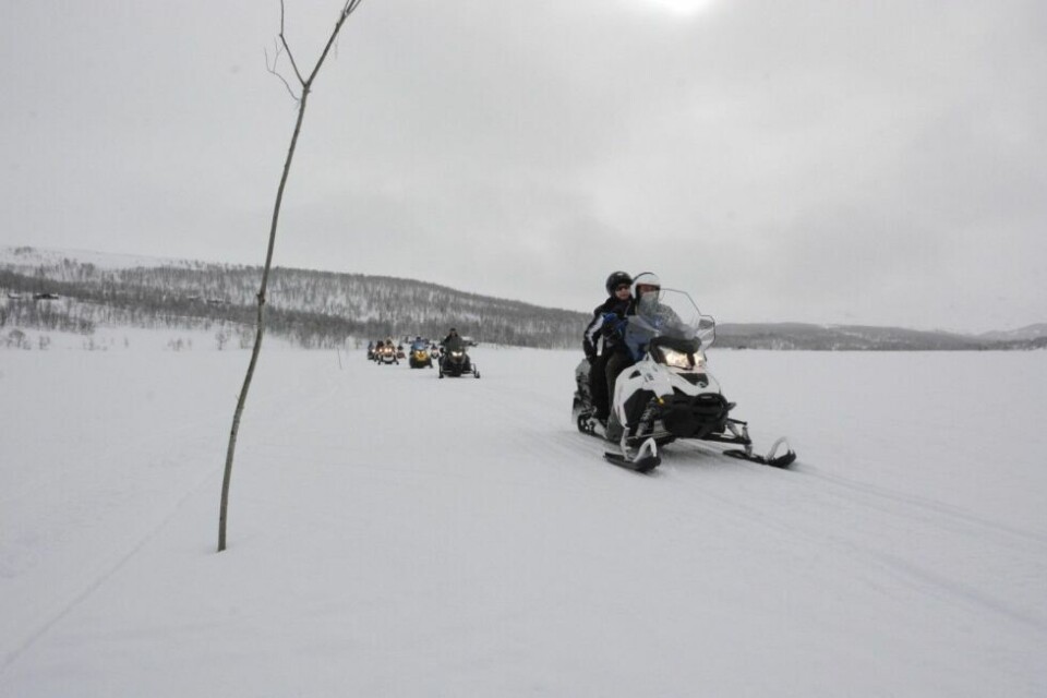 Politiet og SNO hadde kontroll i Sulitjelma Foto: Helge Simonsen