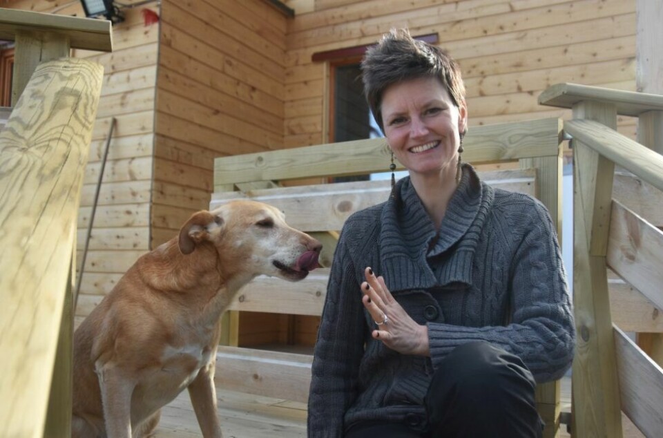 VIL GI TILBAKE. Melanie Metz er leder av nærmiljøutvalget i Valnesfjord. - Jeg har lyst til å bidra med det det jeg kan og gi noe tilbake til samfunnet jeg trives så godt i. VIL GI TILBAKE. Melanie Metz er leder av nærmiljøutvalget i Valnesfjord. - Jeg har lyst til å bidra med det det jeg kan og gi noe tilbake til samfunnet jeg trives så godt i. Foto: Sylvia Bredal