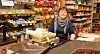 SPENNENDE. Ann Kristin Olafsen har hatt mange kunder innom siden hun startet opp 2. januar på butikken på Strøksnes. Foto: Eva S. Winther