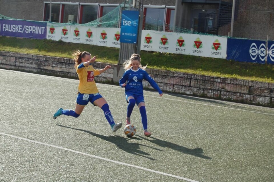 ILLUSTRASJONSFOTO. Det må være bedre å ha en sunn livsstil enn å dra til utlandet, mener journalist Espen Johansen. ILLUSTRASJONSFOTO. Det må være bedre å ha en sunn livsstil enn å dra til utlandet, mener journalist Espen Johansen. Foto: Stig Bjørnar Karlsen