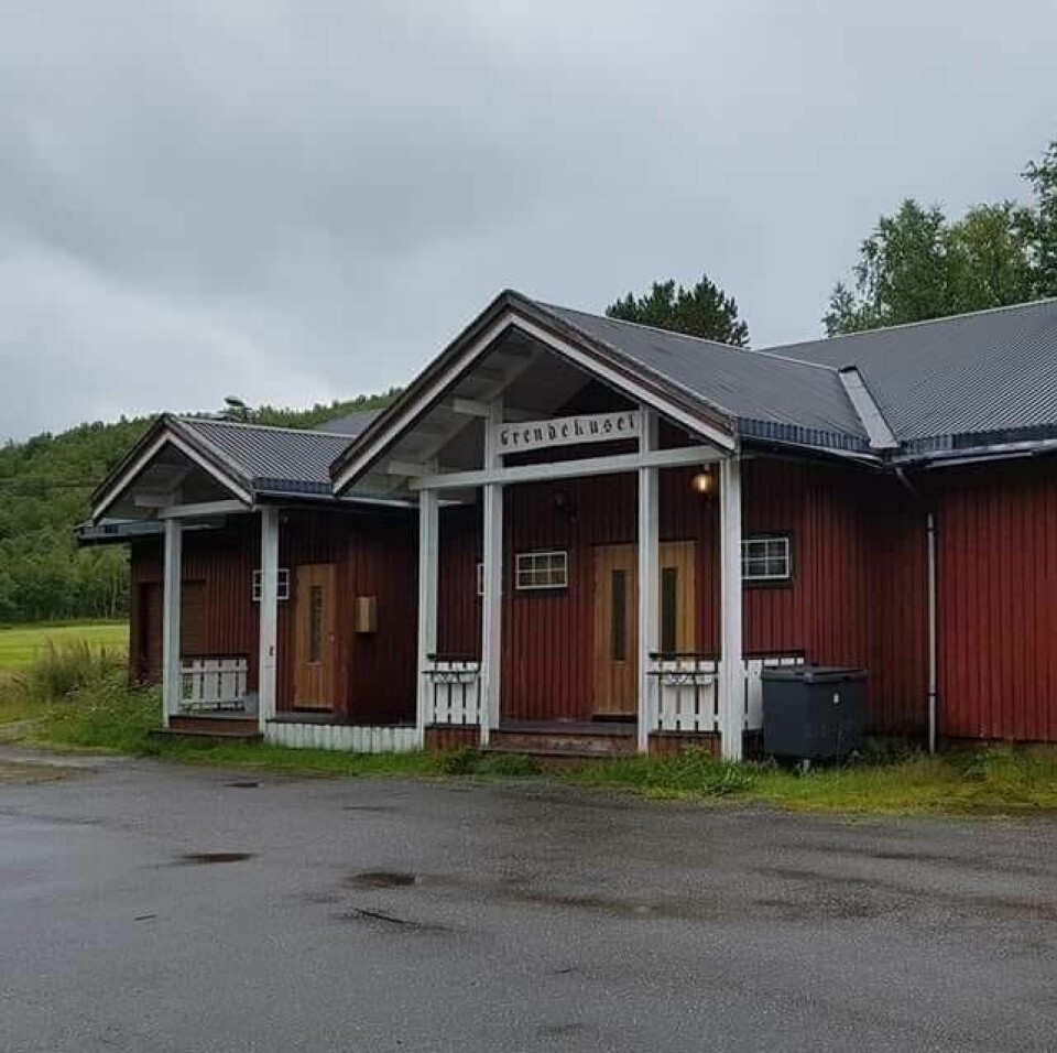 MAT OG MUSIKK. Årboka 'Ka frætta du der' skal behørig feires når den fyller 30. Bokbadet blir lørdag klokka 19 i grendehuset i Vestvatn. MAT OG MUSIKK. Årboka 'Ka frætta du der' skal behørig feires når den fyller 30. Bokbadet blir lørdag klokka 19 i grendehuset i Vestvatn.