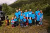 TURGLEDE: De greide å samle 15 stykker i Team Alex før avgang, for en meget hurtig fotoseanse…Sjefen sjøl Karsten Alexandersen står midt i bakerste rekke, og i fremste rekke helt til venstre står Emma (2 år), så har vi Kasper (3 år) og Benjamin (2 år). Snakk om tidlig krøkes god krok skal bli Foto: Cato A. Hultmann