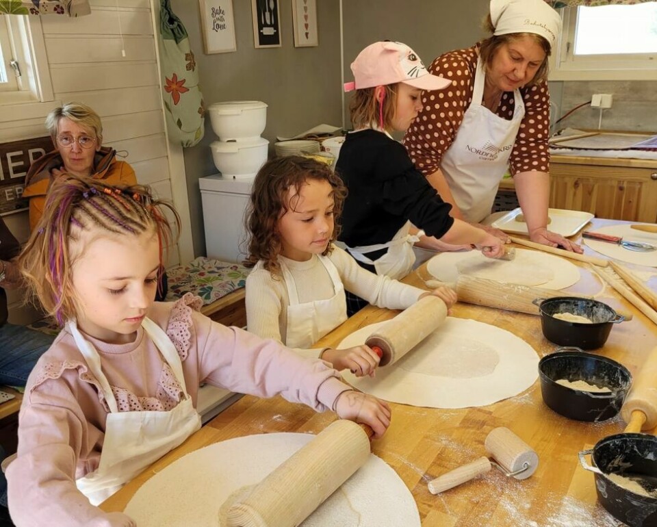 Fjorårets husflidsdag på Nordnes ble en suksess. Nå gjentar det lokale husflidslaget arrangementet. Fjorårets husflidsdag på Nordnes ble en suksess. Nå gjentar det lokale husflidslaget arrangementet. Foto: Arkiv
