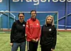 DAMELAG. Inger Lovise Knoph, Jeanette Steen Kristensen og Bente Johansen er fornøyde med at det blir damelag i fotball på Rognan i år. Foto: FKSK
