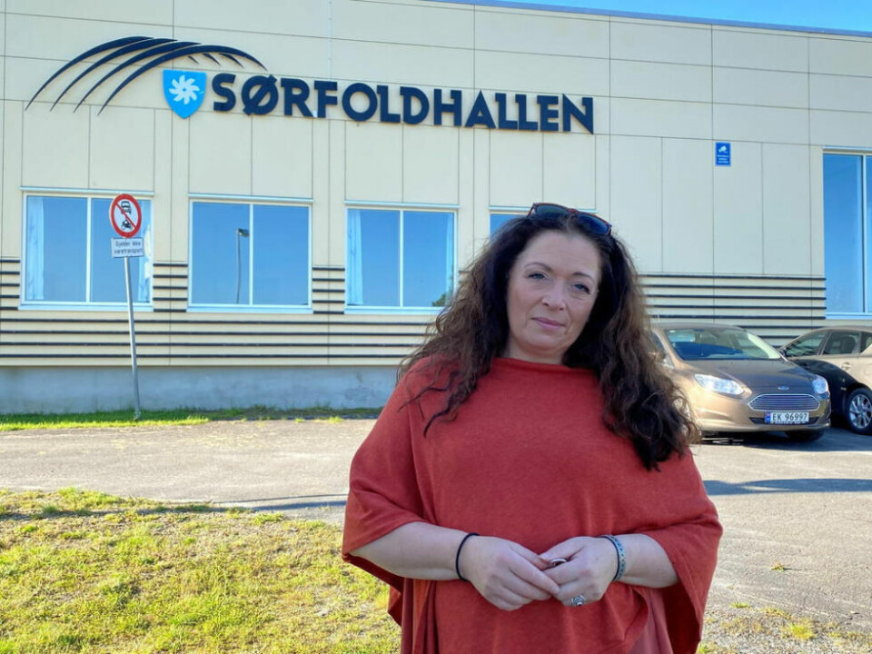 UTFORDRENDE. Folkehelsekoordinator Sylvi Brandsæther sa for et år siden at det var vanskelig å få tak i badevakter. Det er det forsatt, men nå kan løsningen bli dugnadsbasert når kommunen skal kutte i driften. UTFORDRENDE. Folkehelsekoordinator Sylvi Brandsæther sa for et år siden at det var vanskelig å få tak i badevakter. Det er det forsatt, men nå kan løsningen bli dugnadsbasert når kommunen skal kutte i driften. Foto: Eva S. Winther