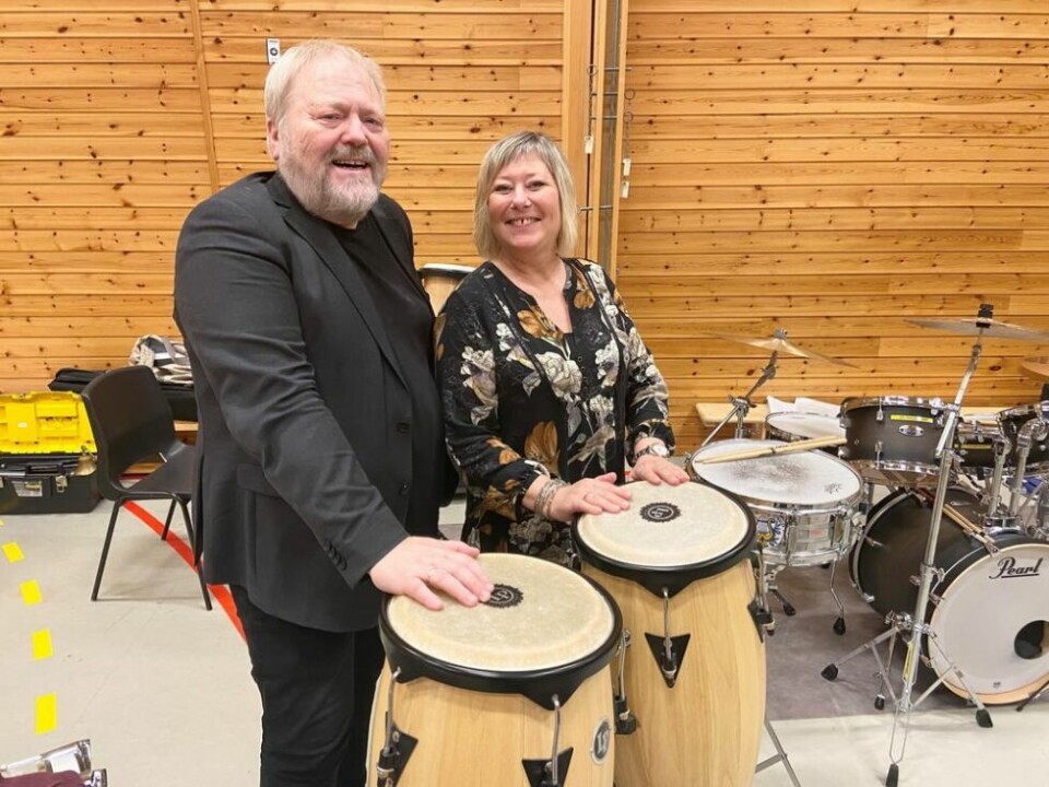 FULL KONTROLL. Saltensambandets lederduo har full kontroll over tingenes tilstand i orkesteret. Musikalsk leder Ketil Hugaas og leder Trine Stenvold synes helga er rett så bra i fint selskap. FULL KONTROLL. Saltensambandets lederduo har full kontroll over tingenes tilstand i orkesteret. Musikalsk leder Ketil Hugaas og leder Trine Stenvold synes helga er rett så bra i fint selskap. Foto: Kenneth Strømsvåg