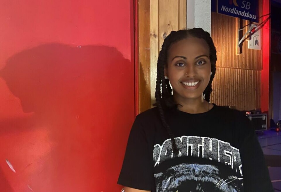 Spent før show. Det er lenge siden Evenezer (17) har danset foran publikum. Spent før show. Det er lenge siden Evenezer (17) har danset foran publikum. Foto: Lise Ailin Rosvoll Berntzen