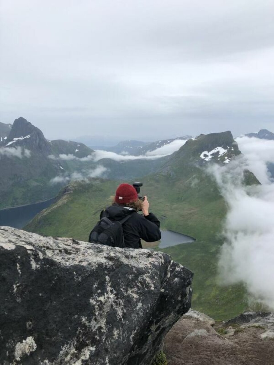 MEKTIG NATUR. Korona eller ei, den storslåtte naturen i Nordland er den samme. MEKTIG NATUR. Korona eller ei, den storslåtte naturen i Nordland er den samme. Foto: Nathalie Wathne