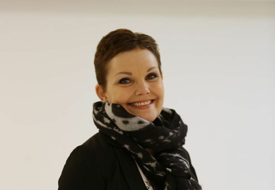 Liza Einset Jolma er 52 år, gift og har tre barn. Hun jobber som lærer, er opprinnelig fra Fauske men har reist mye. Hun møtte sin utkårede i et Check Point i Sør-Libanon i 1998. Lever i dag et rolig familieliv med trening som den store lidenskapen. Liza Einset Jolma er 52 år, gift og har tre barn. Hun jobber som lærer, er opprinnelig fra Fauske men har reist mye. Hun møtte sin utkårede i et Check Point i Sør-Libanon i 1998. Lever i dag et rolig familieliv med trening som den store lidenskapen. Foto: Bjørn L. Olsen
