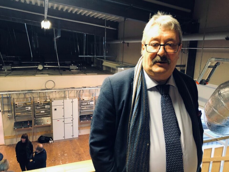 PÅ ROGNAN. Fungerende fylkesordfører Knut Petter Torgersen sier at det er for få som søker på studiespesialisering i Nordland. PÅ ROGNAN. Fungerende fylkesordfører Knut Petter Torgersen sier at det er for få som søker på studiespesialisering i Nordland. Foto: Helge Simonsen