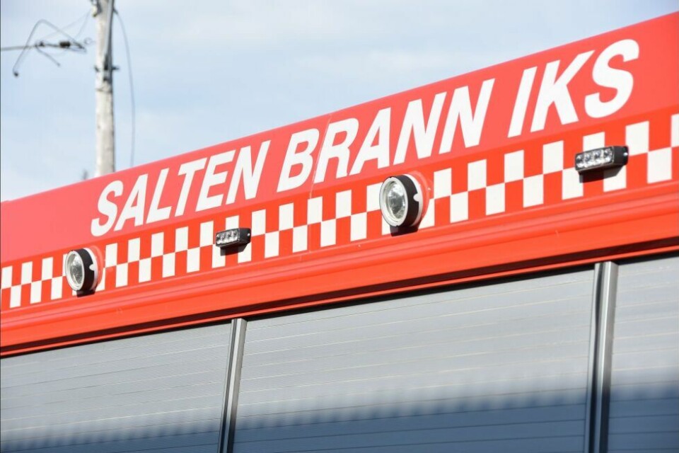 Rykket ut til bilbrann