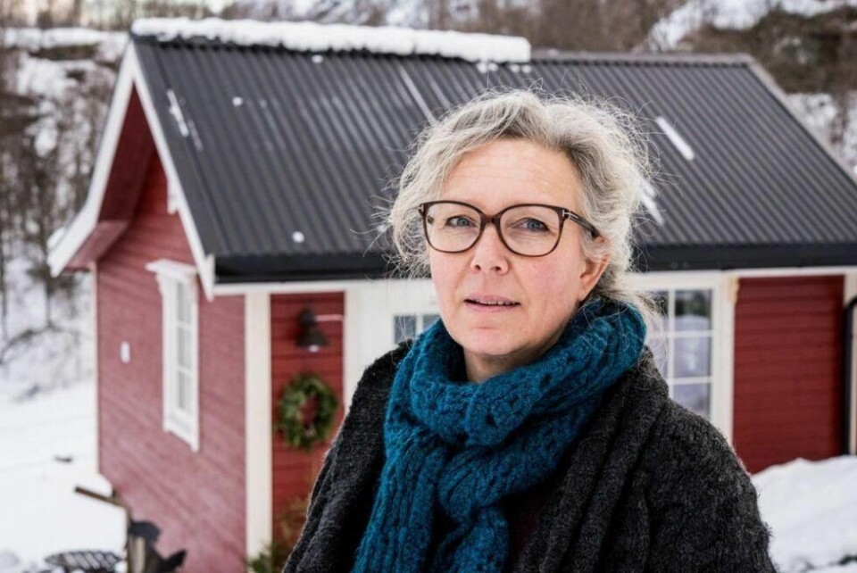 TØFT ÅR. Janne Nerem er skomaker og driver bedriften Skogfrua i Sørfold. - Vi småbedrifter blir ganske sårbare, men har også mulighet til å snu oss fort, sier hun. TØFT ÅR. Janne Nerem er skomaker og driver bedriften Skogfrua i Sørfold. - Vi småbedrifter blir ganske sårbare, men har også mulighet til å snu oss fort, sier hun. Foto: Tarjei Abelsen