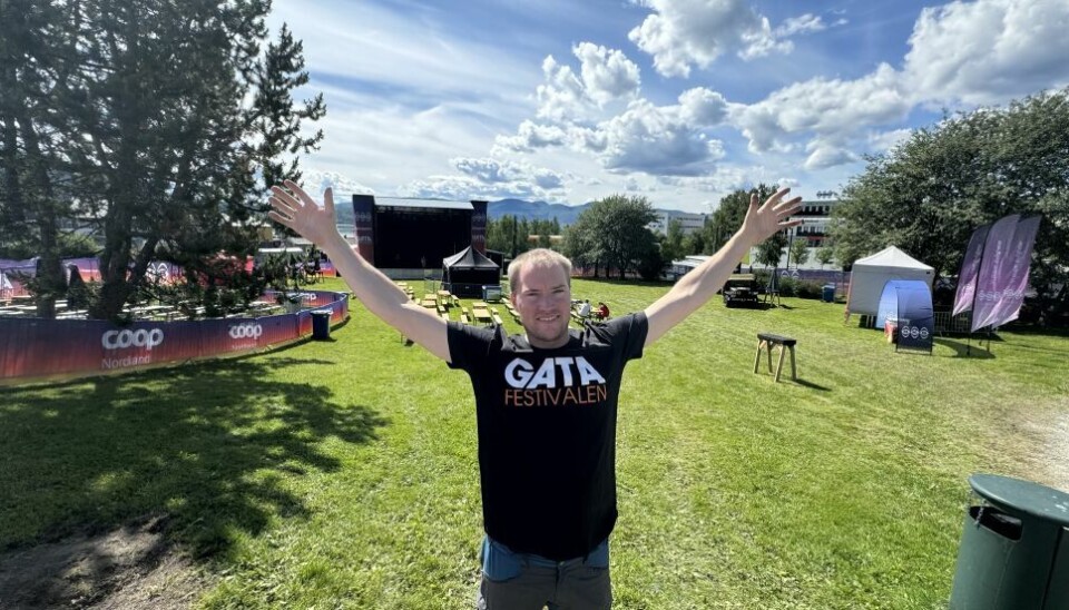 Se torsdagens gatabilder herFESTIVALKLARE. Festivalsjef Morten Trælnes i Gatafestivalen har troen på en smekkfull arena i Melenci-parken på Fauske i helga.