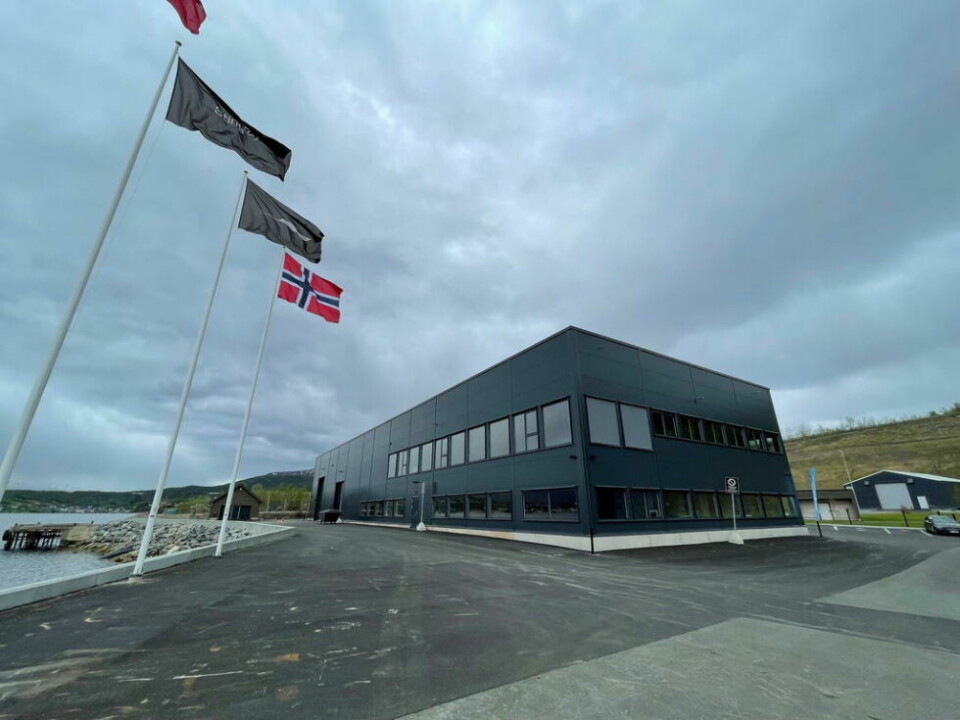 FERDIG. I Stingraybygget skal det etter planen jobbe rundt 20 personer med den høyteknologiske løsningen som selskapet har for å skyte lus med laser under vann. FERDIG. I Stingraybygget skal det etter planen jobbe rundt 20 personer med den høyteknologiske løsningen som selskapet har for å skyte lus med laser under vann. Foto: Helge Simonsen