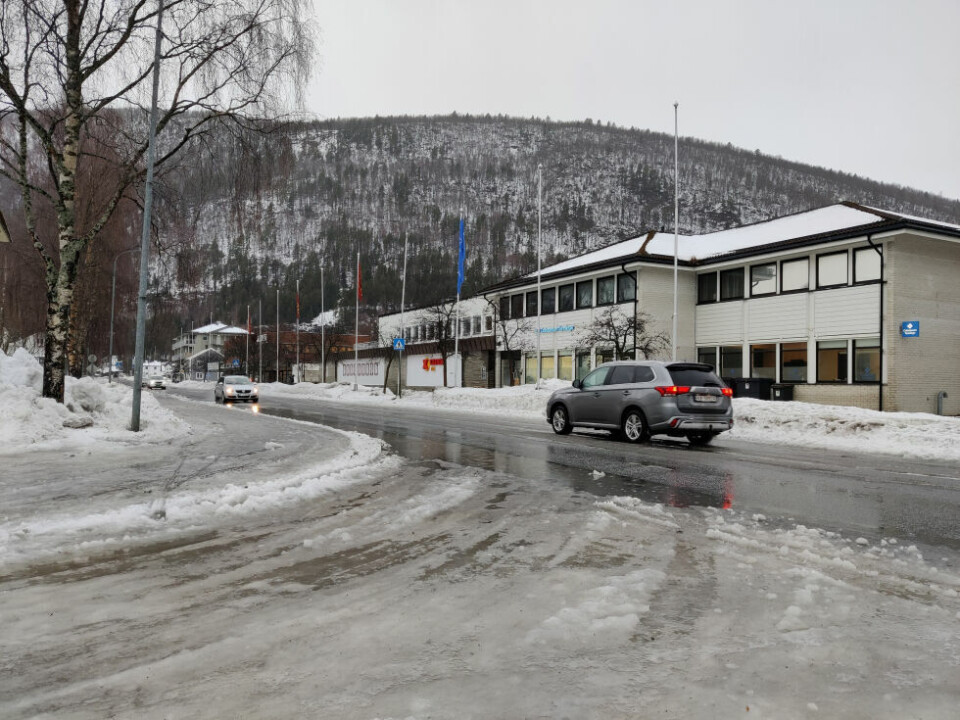 SaltenblikkEKSTREM-VÆR. Teknisk Drift hadde nok å gjøre med å holde oppe sluker og avløp langs veiene på Rognan og ellers i Saltdal denne uka.