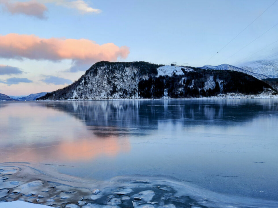 SaltenblikkStemningsfullt januar-lys på Rognan.