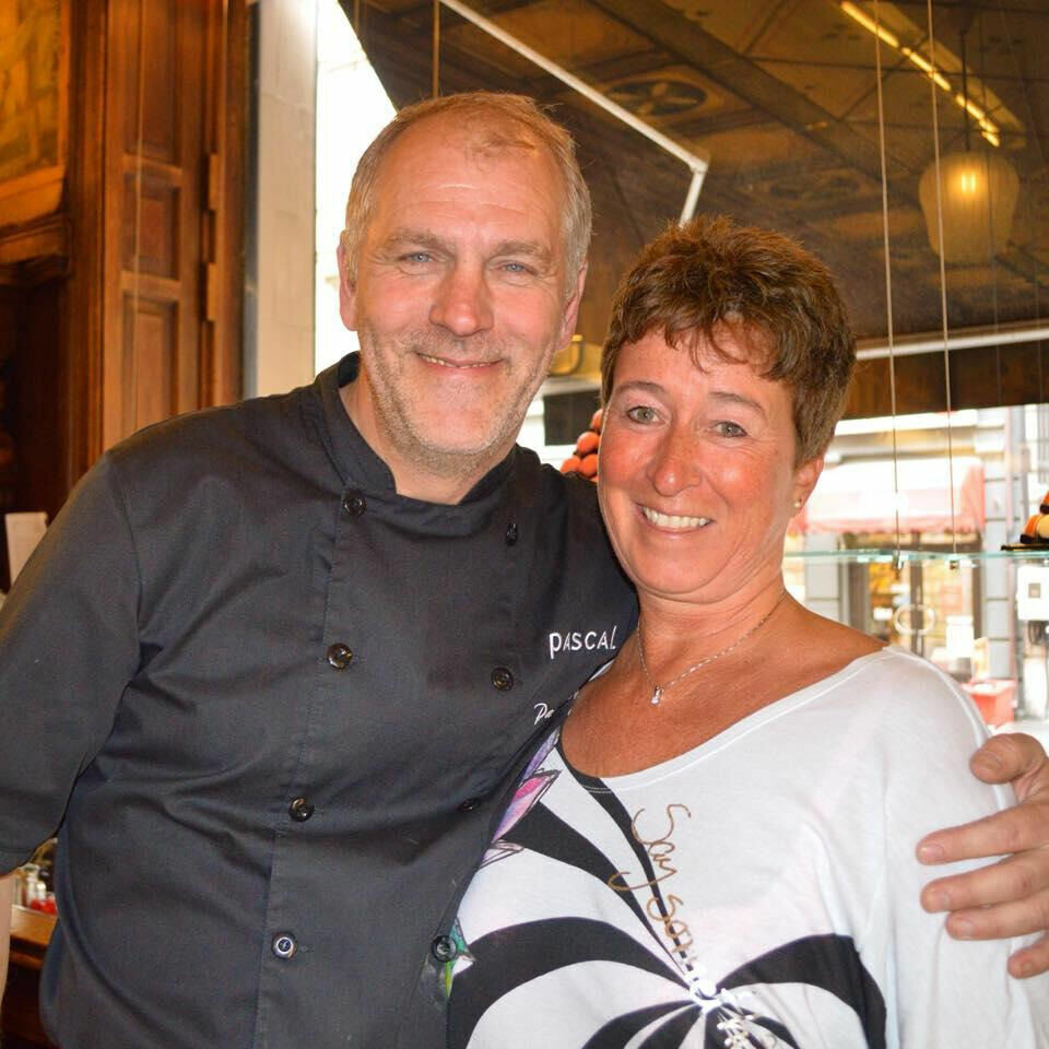 KJENT KONDITOR OG TV-DOMMER. Pascal Frederic Dupuy og Janita Vevelstad har blitt gode venner. KJENT KONDITOR OG TV-DOMMER. Pascal Frederic Dupuy og Janita Vevelstad har blitt gode venner. Foto: Privat
