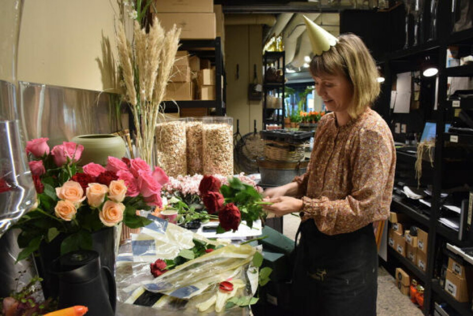 SER FRAMOVER. - Jeg håper vi er her om ti år også. Jeg har i alle fall ikke lyst til å gjøre noe annet, sier Karina Haugberg. SER FRAMOVER. - Jeg håper vi er her om ti år også. Jeg har i alle fall ikke lyst til å gjøre noe annet, sier Karina Haugberg. Foto: Foto: Eva S. Winther