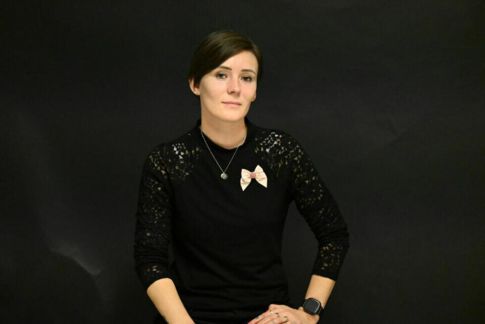 ROSA KAMP. Lill-Monica Pedersen fra Fauske fikk påvist Trippel-negativ brystkreft. Hun deler sin historie i håp om at det kan bidra til at andre tar forandringer i kroppen på alvor. Alle foto: Lise Ailin Rosvoll Berntzen ROSA KAMP. Lill-Monica Pedersen fra Fauske fikk påvist Trippel-negativ brystkreft. Hun deler sin historie i håp om at det kan bidra til at andre tar forandringer i kroppen på alvor. Alle foto: Lise Ailin Rosvoll Berntzen