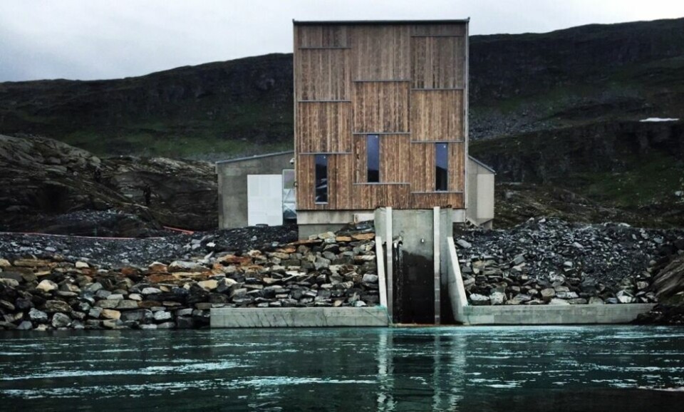 Storelvvatn kraftverk, som ligger ved Lomivatnet. Storelvvatn kraftverk, som ligger ved Lomivatnet.
