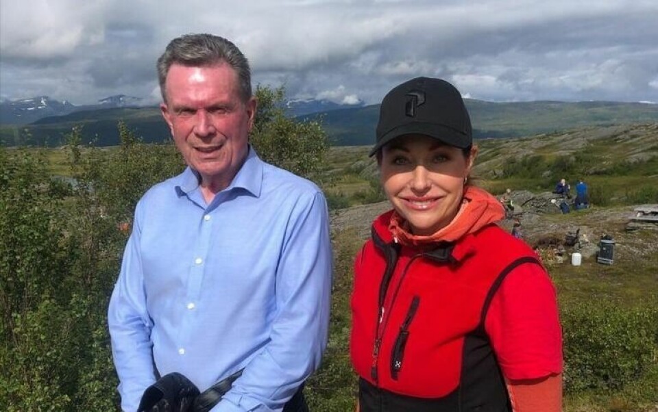LOS ANGELES. Nok en gang kunne Lene Strøm ta vel i mot Hogne Sørøy som år etter år møter opp på Vardemarsjen. Han er bofast i LA, men tar turen til Fauske hver sommer. LOS ANGELES. Nok en gang kunne Lene Strøm ta vel i mot Hogne Sørøy som år etter år møter opp på Vardemarsjen. Han er bofast i LA, men tar turen til Fauske hver sommer. Foto: Lene Strøm