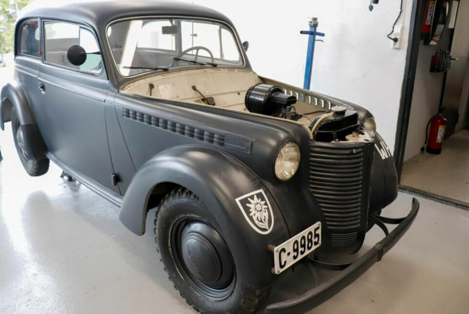 VETERAN. Gammel Opel Olympia som er under oppbygging. VETERAN. Gammel Opel Olympia som er under oppbygging. Foto: Foto: Anita Sjåvik