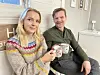 NY FAVORITT. Tyttebærgløggen satt som et skudd for Ragna Myrbakk Andreassen og pappa Raymond Andreassen. Foto: Kenneth Strømsvåg