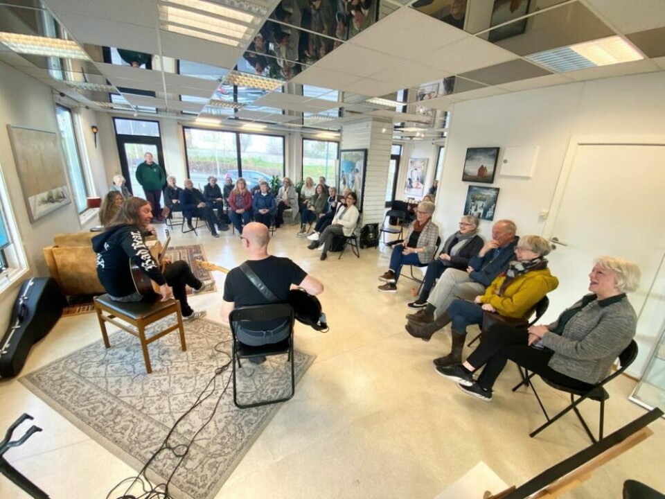 PÅ´N IGJEN. Lørdag ettermiddag ble det minikonsert i Atelier Paletten for The Pjalters. PÅ´N IGJEN. Lørdag ettermiddag ble det minikonsert i Atelier Paletten for The Pjalters. Foto: Kenneth Strømsvåg