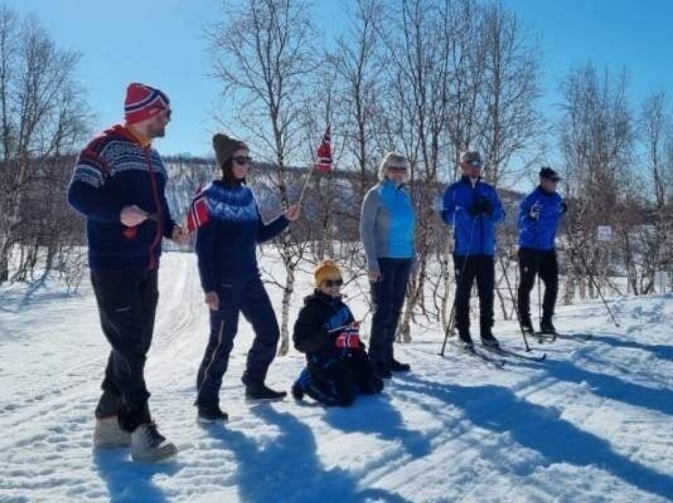 Såki 2022Inge Adolfsen, Philip Matheo Adolfsen, Aris Lill Adolfsen, Olaug Adolfsen, Rolf Adolfsen og Jørgen Pedersen tidlig på plass.