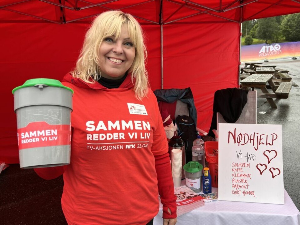 Gata-fredagenTV-AKSJONEN. Hanne Myrvang kickstartet årets TV-aksjon med stand på Gatafestivalen.