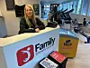 ØNSKER FLERE. Daglig leder Marie Olsen ved Family Sports Club på Rognan ser gjerne at ende flere eldre tar turen til det hun kaller et helsehus. Foto: Kenneth Strømsvåg