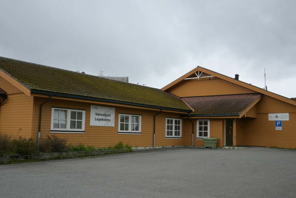 FEM SØKERE. Totalt fem personer søkte på jobben som fastlege ved Valnesfjord legekontor. FEM SØKERE. Totalt fem personer søkte på jobben som fastlege ved Valnesfjord legekontor. Foto: Stig Bjørnar Karlsen