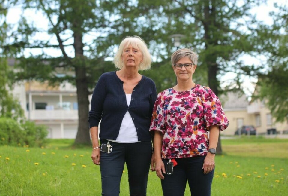 Sølvi Torset, hovedtillitsvalgt i Fagforbundet for Fauske kommune og Anita Katrin Helgesen, leder i Utdanningsforbundet Fauske var klar i sin tale da de ba formannskapet om å utsette behandlingen av etiske retningslinjer og pressereglement for ansatte i Fauske kommune. Sølvi Torset, hovedtillitsvalgt i Fagforbundet for Fauske kommune og Anita Katrin Helgesen, leder i Utdanningsforbundet Fauske var klar i sin tale da de ba formannskapet om å utsette behandlingen av etiske retningslinjer og pressereglement for ansatte i Fauske kommune. Foto: Lise Berntzen