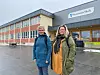 ADVARER POLITIKERNE. De tillitsvalgte for Utdanningsforbundet ved skolene på Straumen og i Røsvik mener at forslaget om kutt i lærerstillinger er en rasering av skoletilbudet. Fra venstre Janne Myhr Bjørknes fra Straumen skole og Ann Merete Bjørknes fra Røsvik skole. Foto: Eva S. Winther