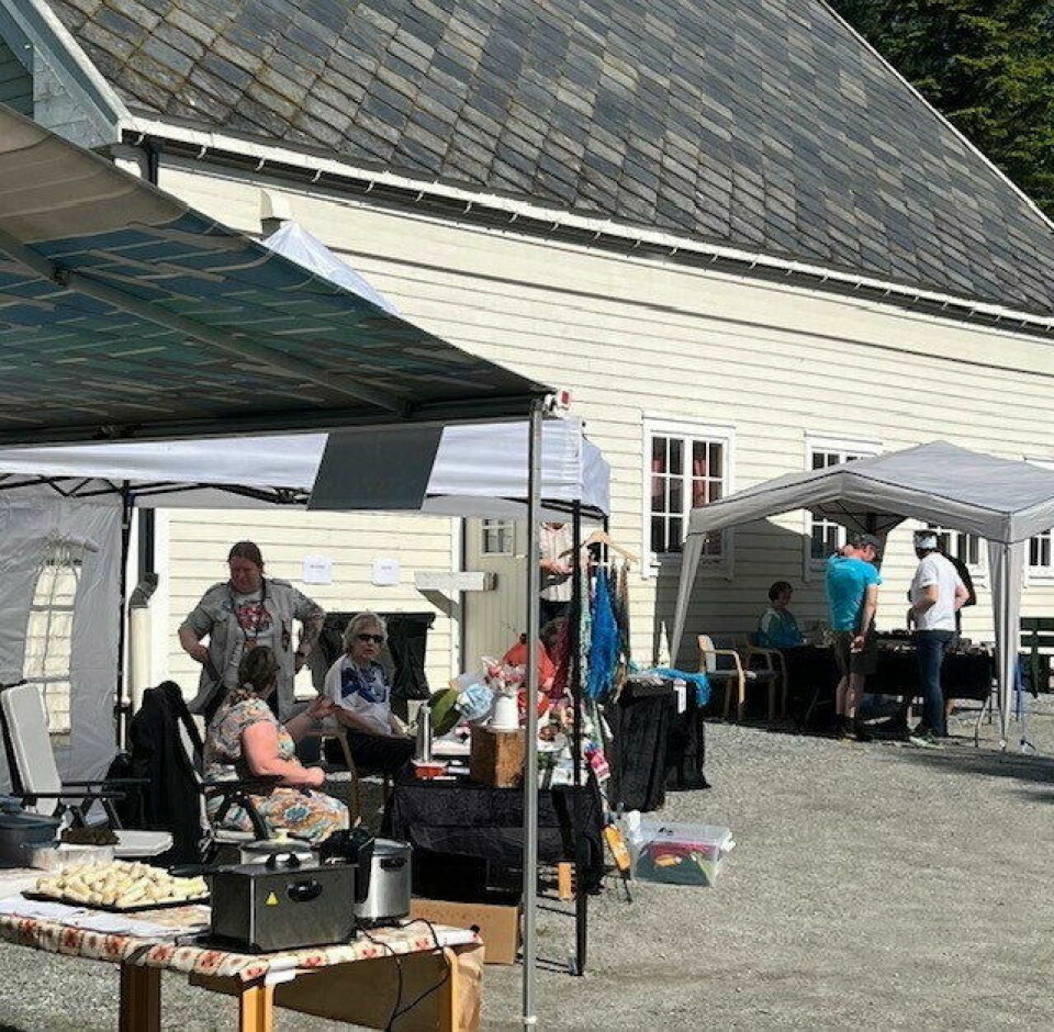 NYTT MARKED. I sommer var det markedsdag ved LHL-senteret på Teletunet. Nå er det snart til for julemarked. NYTT MARKED. I sommer var det markedsdag ved LHL-senteret på Teletunet. Nå er det snart til for julemarked. Foto: Kristin Eidissen