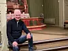 STOLTHET. - Det er ”min” kirke, og jeg har lagt ned det jeg har av yrkesstolthet i å gjøre en god jobb med både bygget og folkene i det. Jeg føler jeg overlater den i god stand selv om det alltid er ting som skal gjøres i et 124 år gammelt bygg. Foto: Espen Johansen