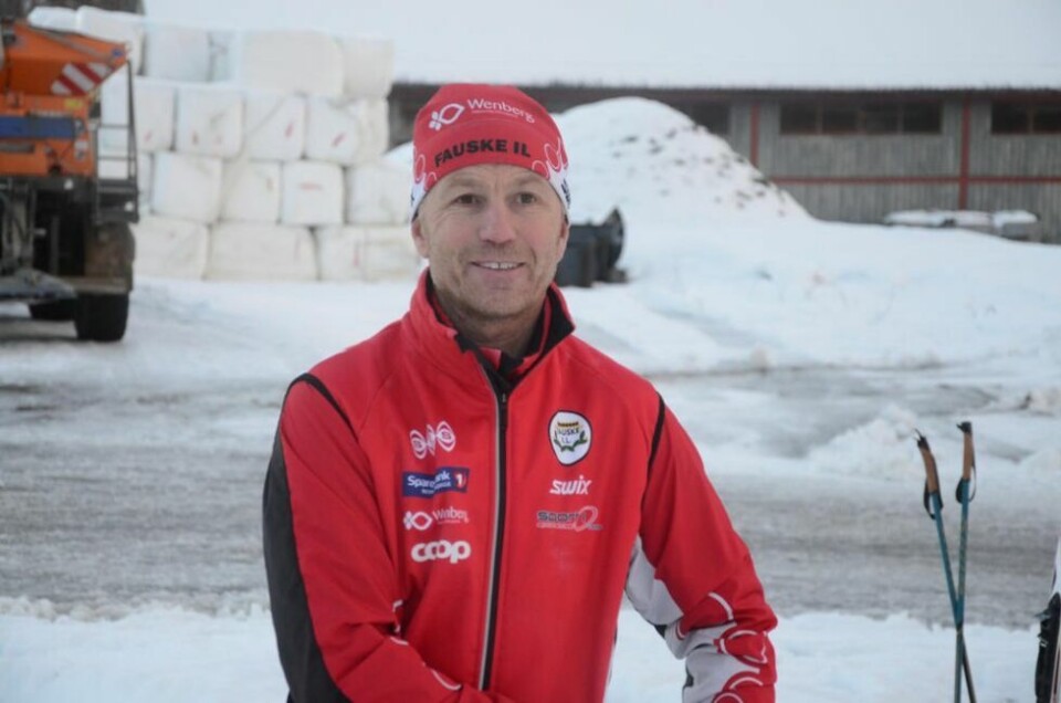 Kristian Amundsen i Fauske IL ski har latt seg imponere av de unge skiløperne sin måte å takle situasjonen med korona-viruset på - selv om de er lei seg for at de ikke får trent sammen eller gått renn. Kristian Amundsen i Fauske IL ski har latt seg imponere av de unge skiløperne sin måte å takle situasjonen med korona-viruset på - selv om de er lei seg for at de ikke får trent sammen eller gått renn. Foto: Espen Johansen