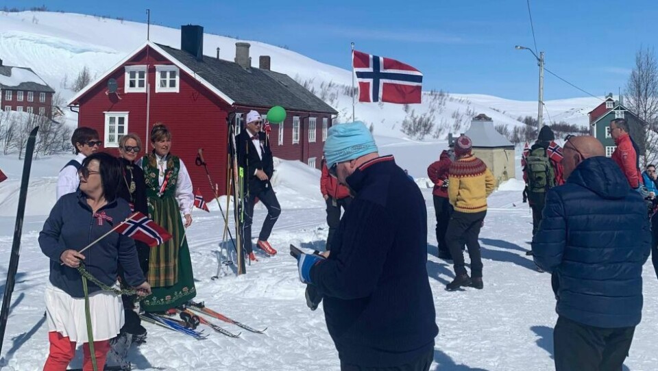17. mai på Jakobsbakken17. mai på Jakobsbakken i Sulitjelma.