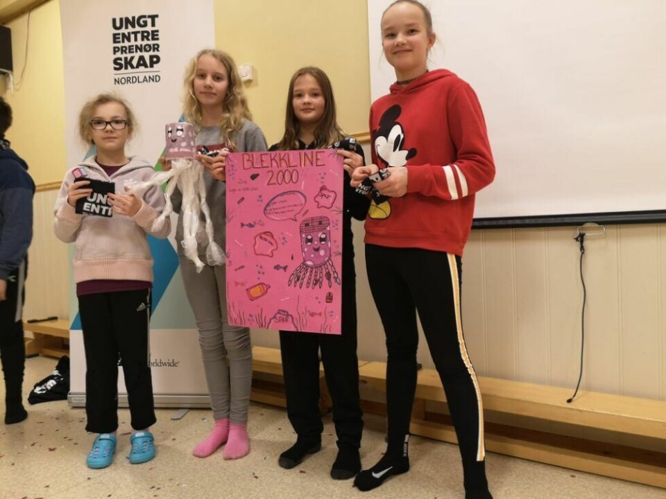 BYGDE BEST MODELL. Blekkline består av Benedicte Eliassen, Emilie Viborg-Kulseth, Sigrid Aure Jansen og Bettina Lillegård-Bentsen BYGDE BEST MODELL. Blekkline består av Benedicte Eliassen, Emilie Viborg-Kulseth, Sigrid Aure Jansen og Bettina Lillegård-Bentsen Foto: Robert Jentoft