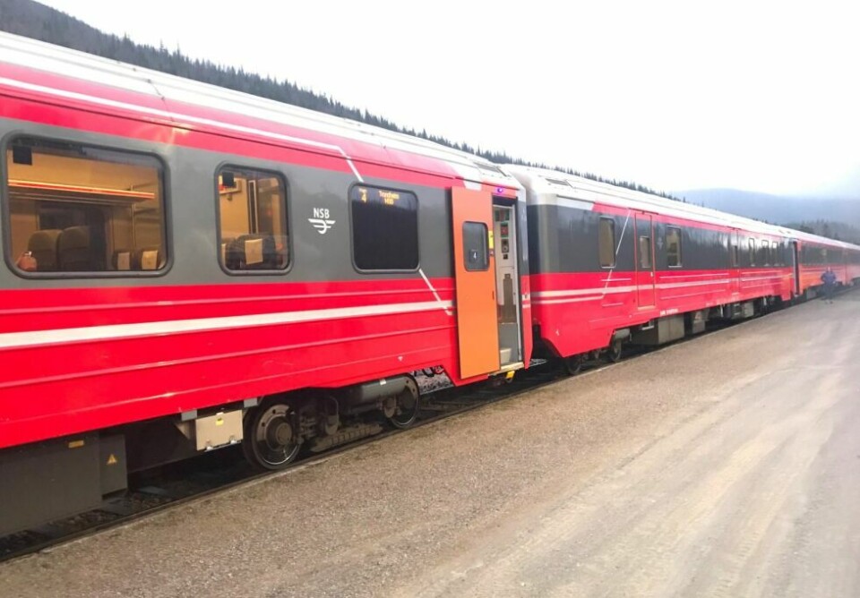 Det er utfordringer på Nordlandsbanen grunnet mye nedbør, snøsmelting og flom. Det er utfordringer på Nordlandsbanen grunnet mye nedbør, snøsmelting og flom. Foto: Sylvia Bredal