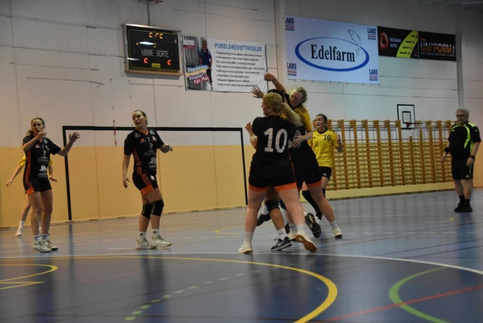 Bildeserie fra kamp 8. februar mellom Rognan/ VIL og NOR HK