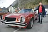 FRA SVERIGE. Bjørn Staupåmos Chevrolet Camaro kom opprinnelig fra Sverige. Den har bare noen få titusener kilometer på telleren, og ser nærmest ny ut båden utenpå og inni. Foto: Helge Simonsen