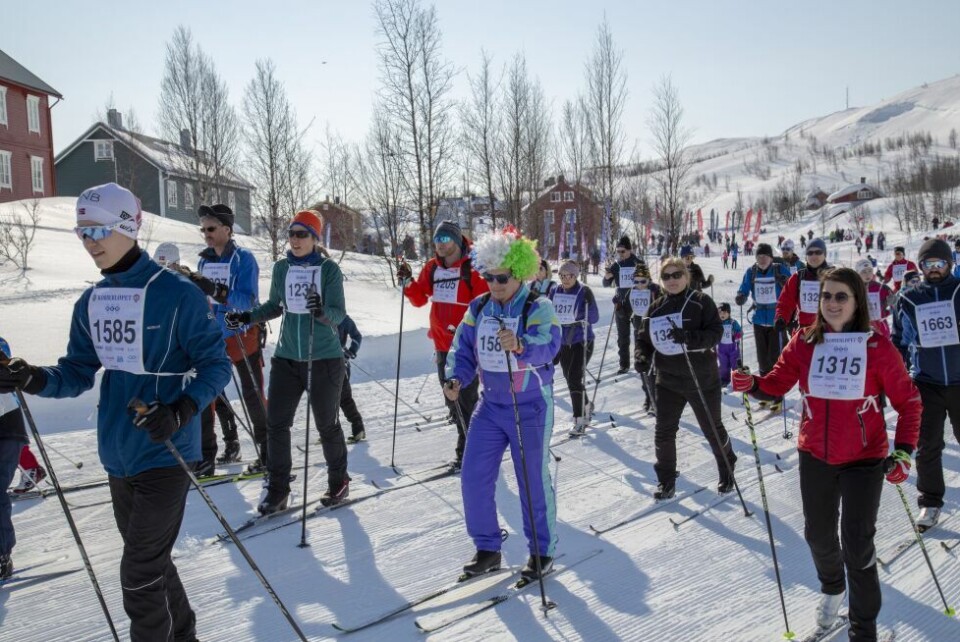 Se bilder fra starten på 11-kilometeren