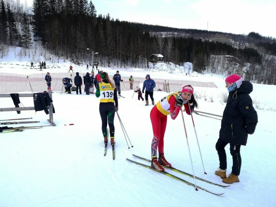 Sisorennet 2019Det var en noe sur vind på Seljeåsen skistadion søndag, men det satte ingen stopper for de over 100 løperne som stilte til start.