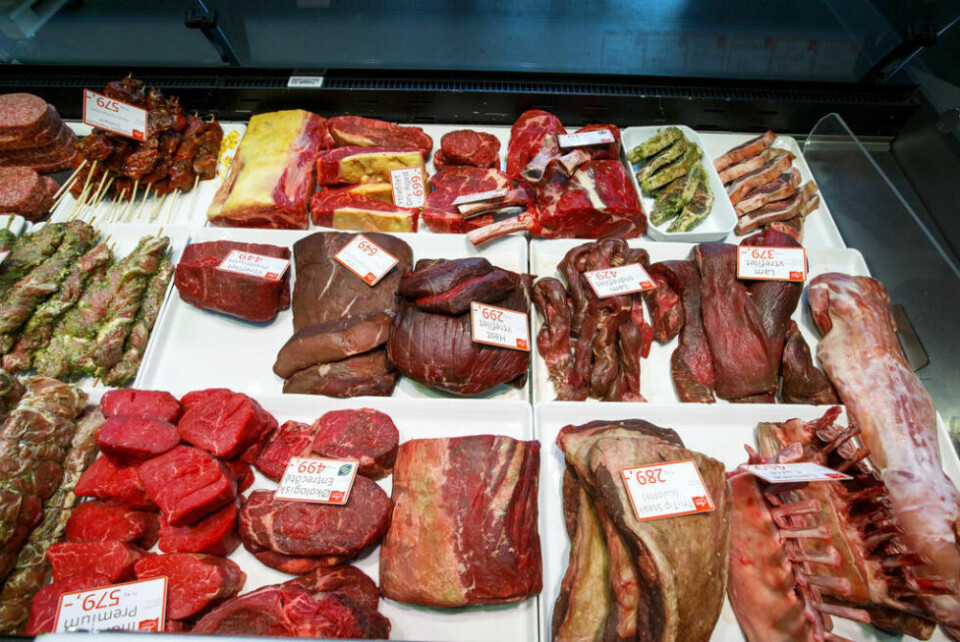 Kjøttbransjen mener at kjøttprisene kommer til å gå opp med 20 prosent i år. Kjøttbransjen mener at kjøttprisene kommer til å gå opp med 20 prosent i år. Foto: Gorm Kallestad / NTB