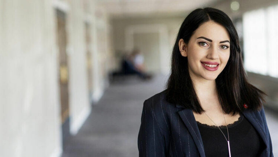Kassandra Petsas i Fremskrittspartiet. Kassandra Petsas i Fremskrittspartiet.