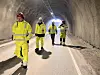LYST OG SIKKERT. Det er blitt en helt annen opplevelse å kjøre gjennom de tre lengste tunnelene etter arbeidet som har pågått de siste ni månedene. Her er representanter fra fylkeskommunen og Telenor på en befaring onsdag denne uka. Fra venstre Ivan Furnes, Knut Pettersen, Pål Lukashaugen og Per Kristian Olsen. Foto: Alle foto: Espen Johansen