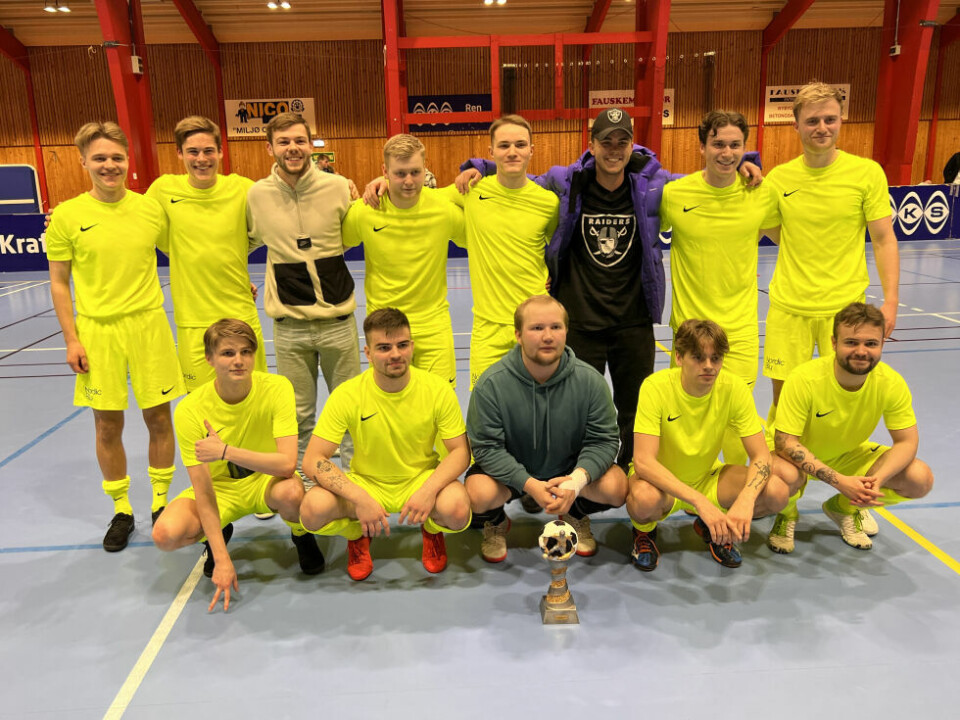 FC Bjeff. På laget spilte Anton Rolandsen, Jørgen Valla, Simen Nyland, Jonas Bernhardsen, Jonas Sørlie Dåbakk, Daniel Wenberg, Maik Tolstadløkken, Preben Mohaug, Fredrik Bjørnstad, Jonatan Schjeldrupsen, Isak Bø Rørnes, og Aksel Lundeng. FC Bjeff. På laget spilte Anton Rolandsen, Jørgen Valla, Simen Nyland, Jonas Bernhardsen, Jonas Sørlie Dåbakk, Daniel Wenberg, Maik Tolstadløkken, Preben Mohaug, Fredrik Bjørnstad, Jonatan Schjeldrupsen, Isak Bø Rørnes, og Aksel Lundeng. Foto: Espen Johansen