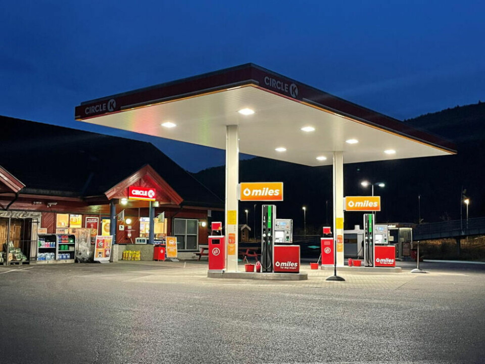 AUTOMATISK BETALING. Om du fyller drivstoff på Circle K på Røkland, kan du nå betale ved hjelp av skiltgjenkjenning. AUTOMATISK BETALING. Om du fyller drivstoff på Circle K på Røkland, kan du nå betale ved hjelp av skiltgjenkjenning. Foto: Helge Simonsen